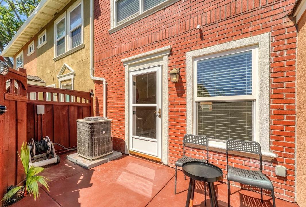 Detail Gallery Image 6 of 34 For 865 Carlisle Way #128,  Sunnyvale,  CA 94087 - 2 Beds | 2 Baths