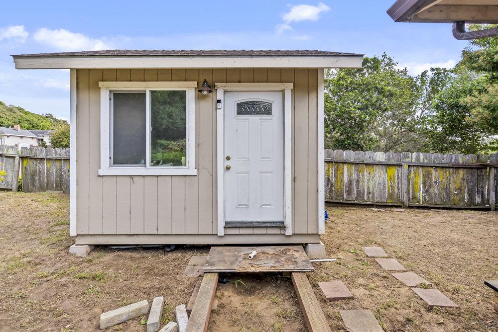 Detail Gallery Image 18 of 38 For 9355 Canyon Oak Rd, Salinas,  CA 93907 - 3 Beds | 2 Baths
