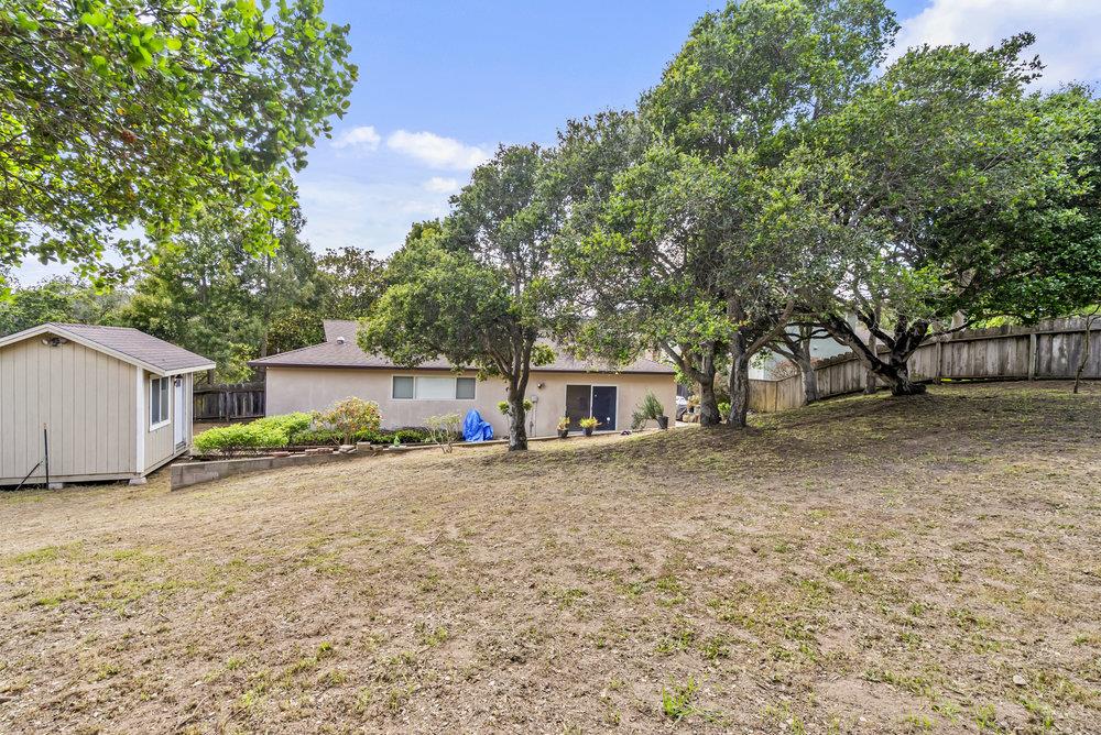 Detail Gallery Image 21 of 38 For 9355 Canyon Oak Rd, Salinas,  CA 93907 - 3 Beds | 2 Baths