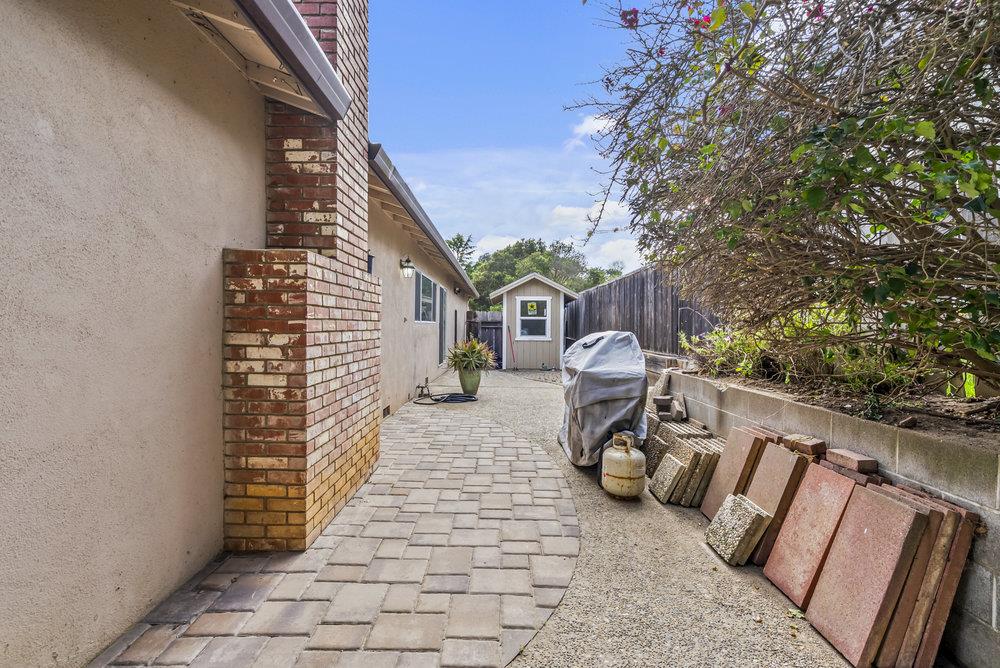 Detail Gallery Image 26 of 38 For 9355 Canyon Oak Rd, Salinas,  CA 93907 - 3 Beds | 2 Baths