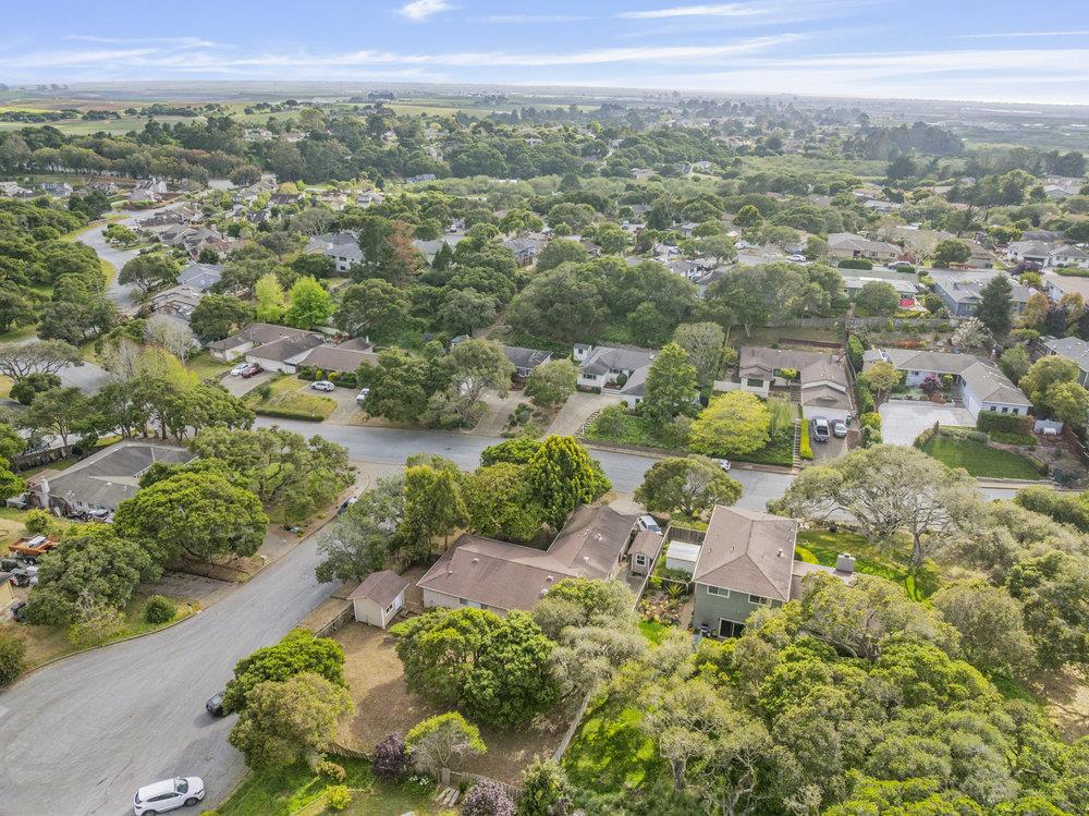 Detail Gallery Image 37 of 38 For 9355 Canyon Oak Rd, Salinas,  CA 93907 - 3 Beds | 2 Baths