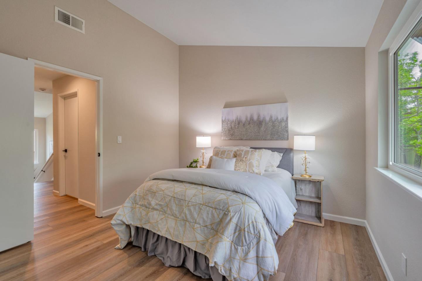 Detail Gallery Image 24 of 42 For 2 Commons Ln #2,  Foster City,  CA 94404 - 2 Beds | 2/1 Baths