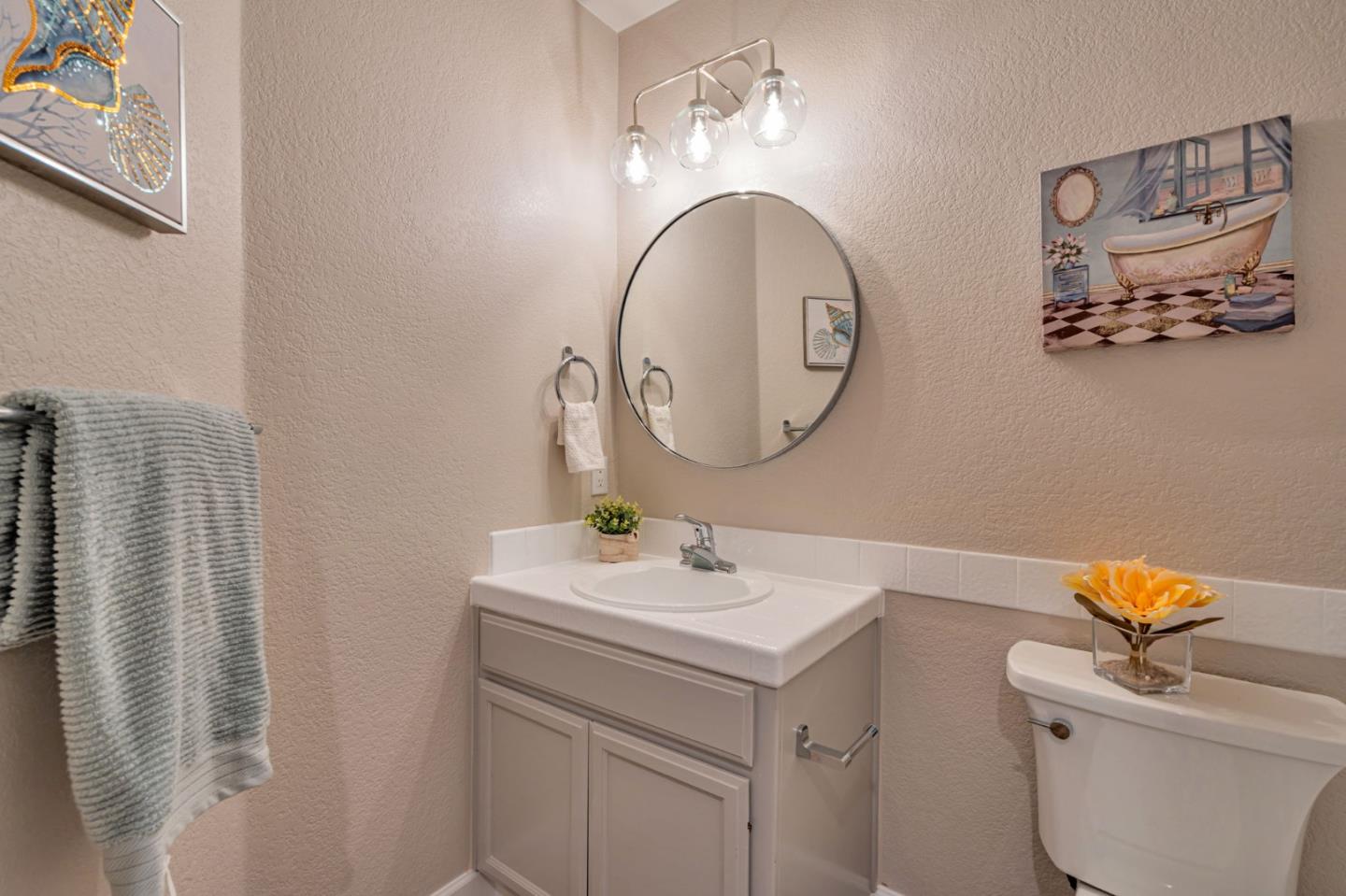 Detail Gallery Image 29 of 42 For 2 Commons Ln #2,  Foster City,  CA 94404 - 2 Beds | 2/1 Baths