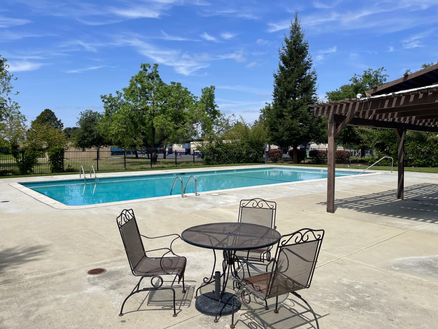 Detail Gallery Image 24 of 30 For 2094 Swensen Ct, San Jose,  CA 95131 - 4 Beds | 1/1 Baths