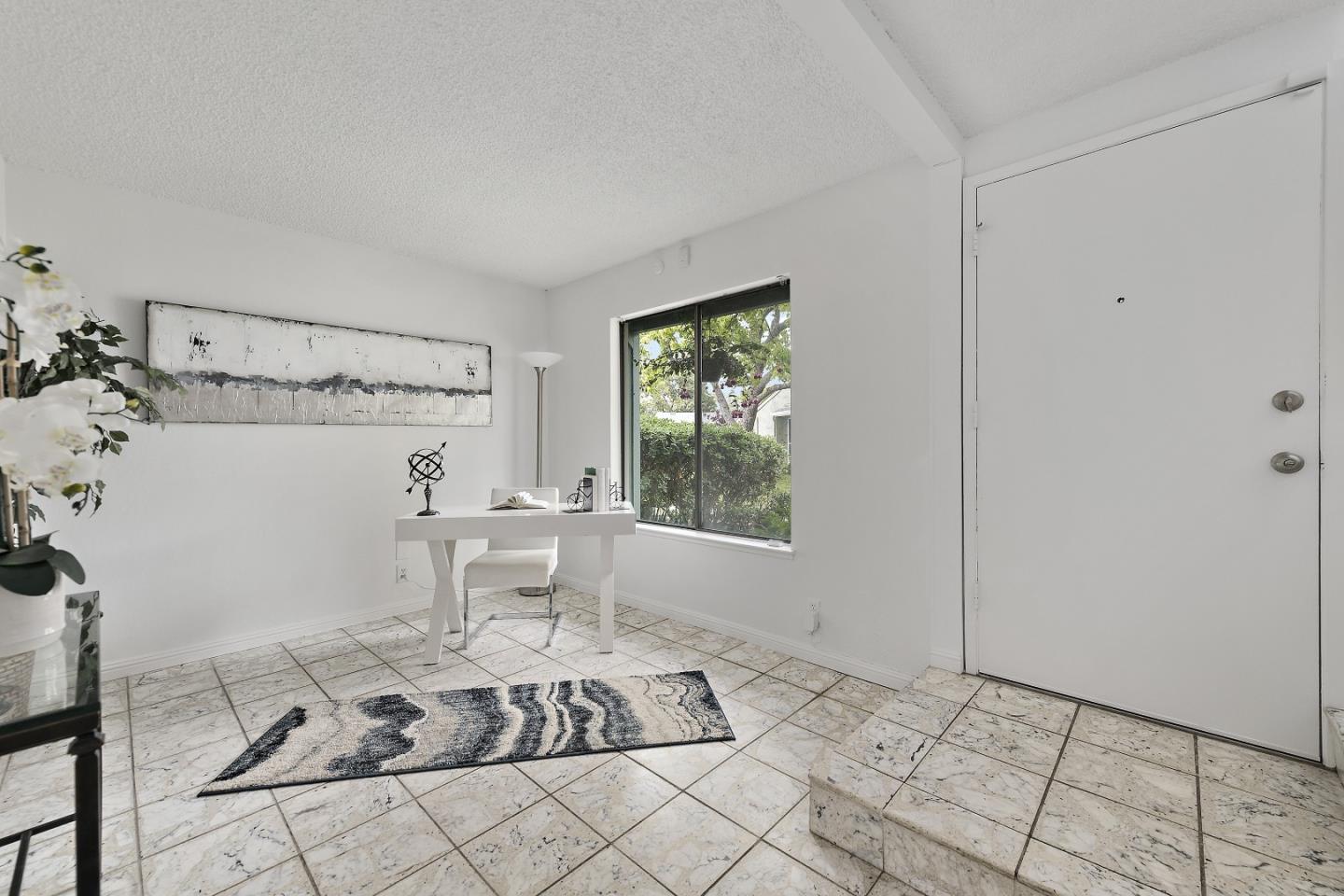 Detail Gallery Image 4 of 30 For 2094 Swensen Ct, San Jose,  CA 95131 - 4 Beds | 1/1 Baths