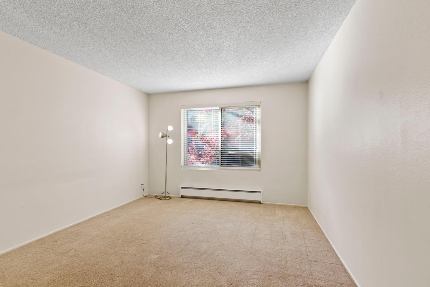Detail Gallery Image 12 of 35 For 8239 Shelter Creek Ln, San Bruno,  CA 94066 - 2 Beds | 2 Baths