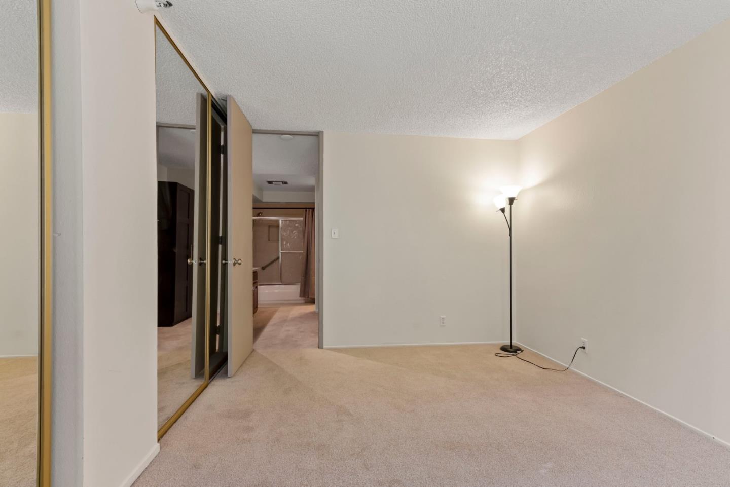 Detail Gallery Image 26 of 35 For 8239 Shelter Creek Ln, San Bruno,  CA 94066 - 2 Beds | 2 Baths