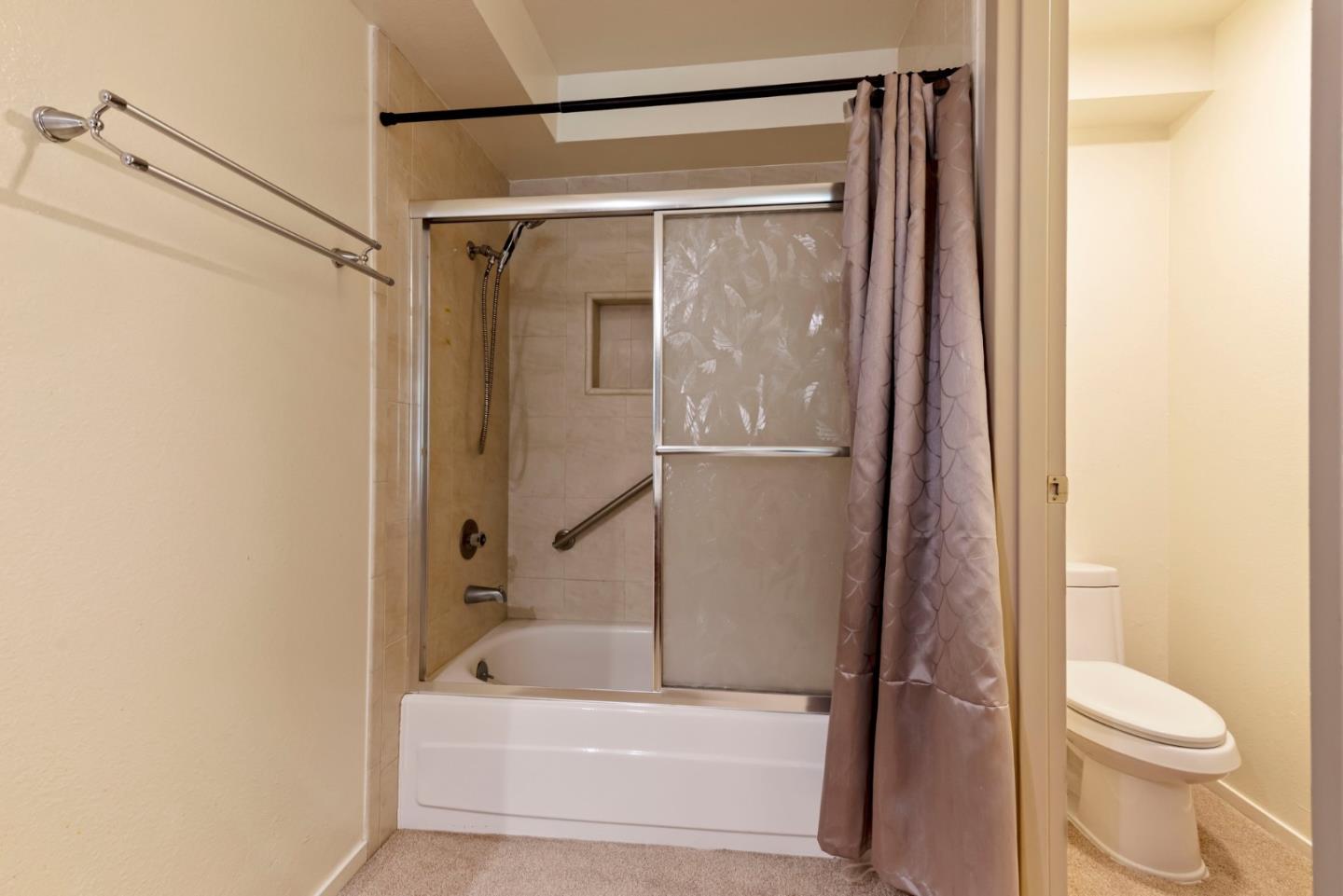 Detail Gallery Image 31 of 35 For 8239 Shelter Creek Ln, San Bruno,  CA 94066 - 2 Beds | 2 Baths