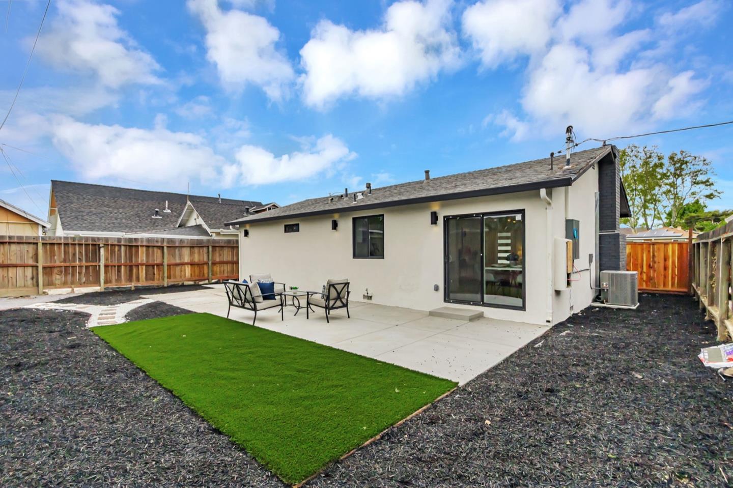 Detail Gallery Image 27 of 30 For 168 Corning Ave, Milpitas,  CA 95035 - 3 Beds | 2 Baths