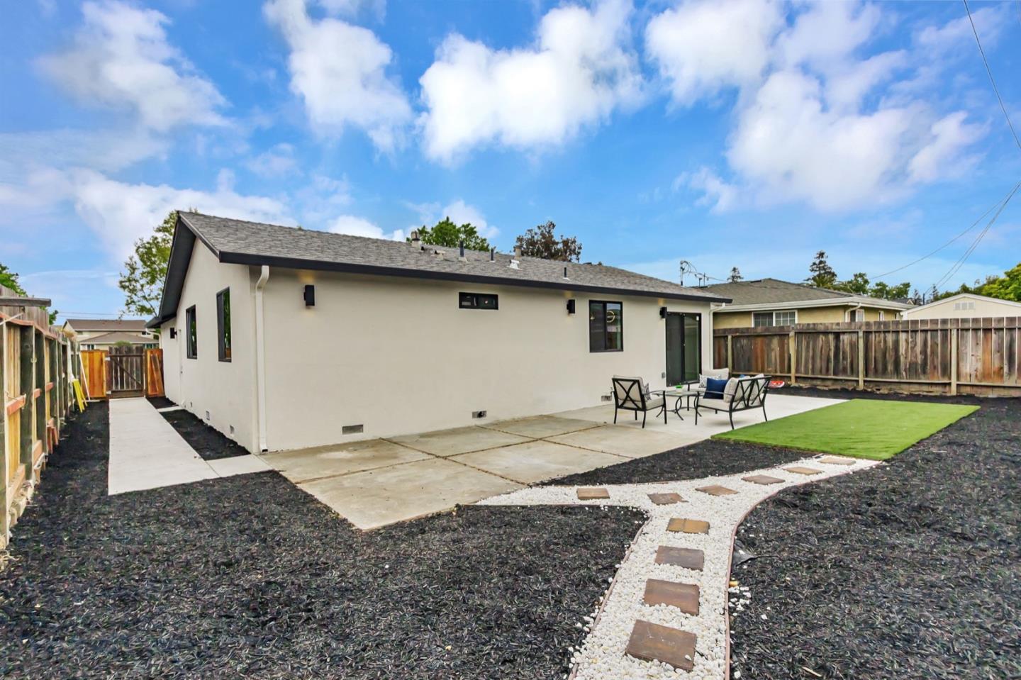 Detail Gallery Image 28 of 30 For 168 Corning Ave, Milpitas,  CA 95035 - 3 Beds | 2 Baths