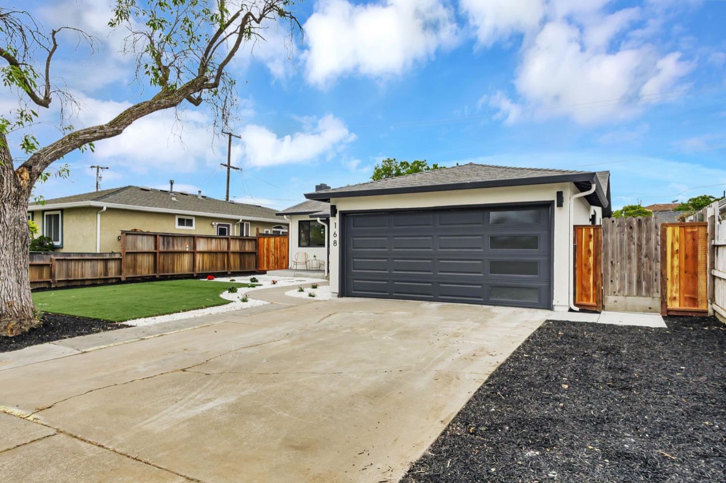 Detail Gallery Image 3 of 30 For 168 Corning Ave, Milpitas,  CA 95035 - 3 Beds | 2 Baths