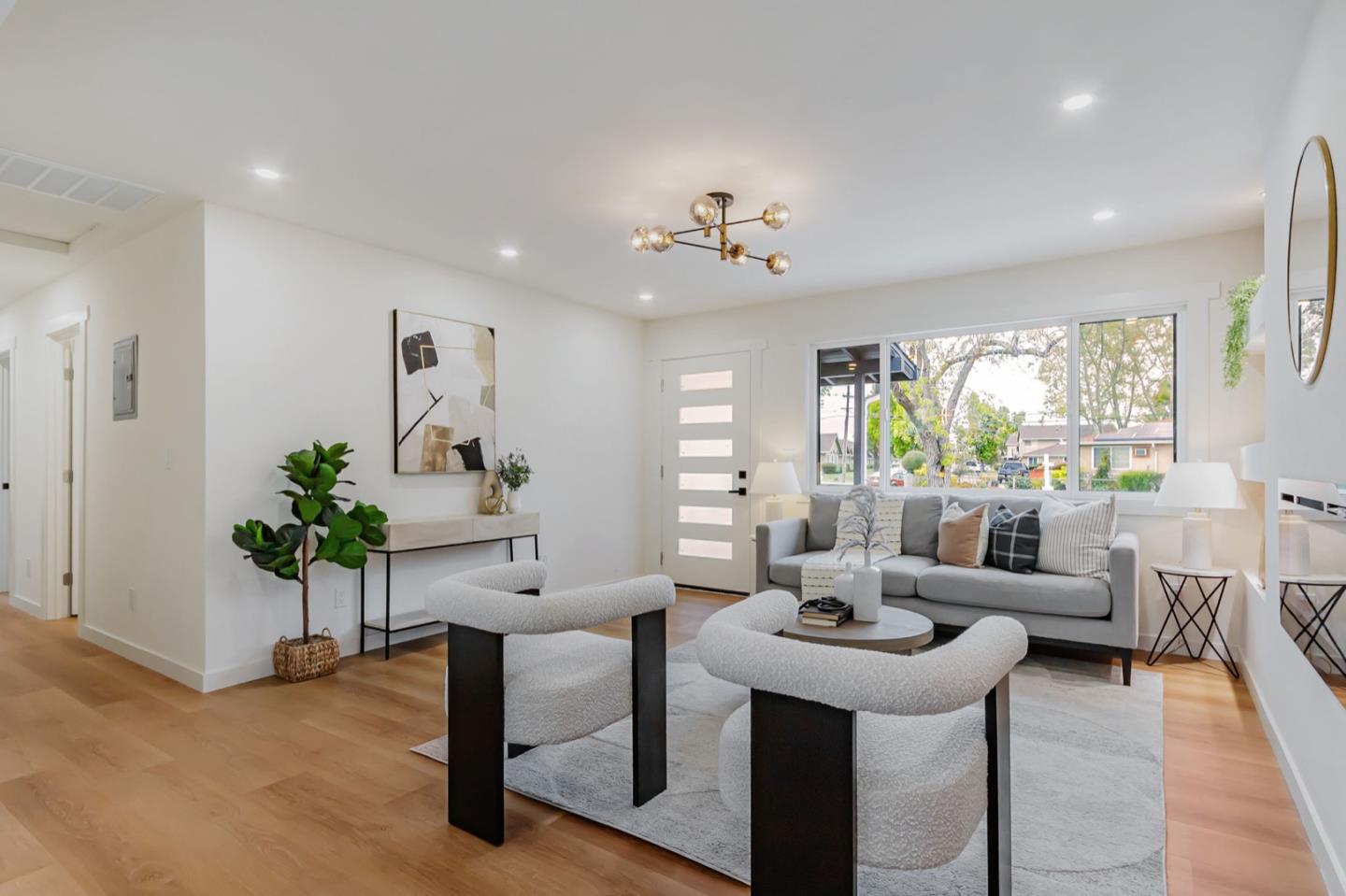 Detail Gallery Image 8 of 30 For 168 Corning Ave, Milpitas,  CA 95035 - 3 Beds | 2 Baths