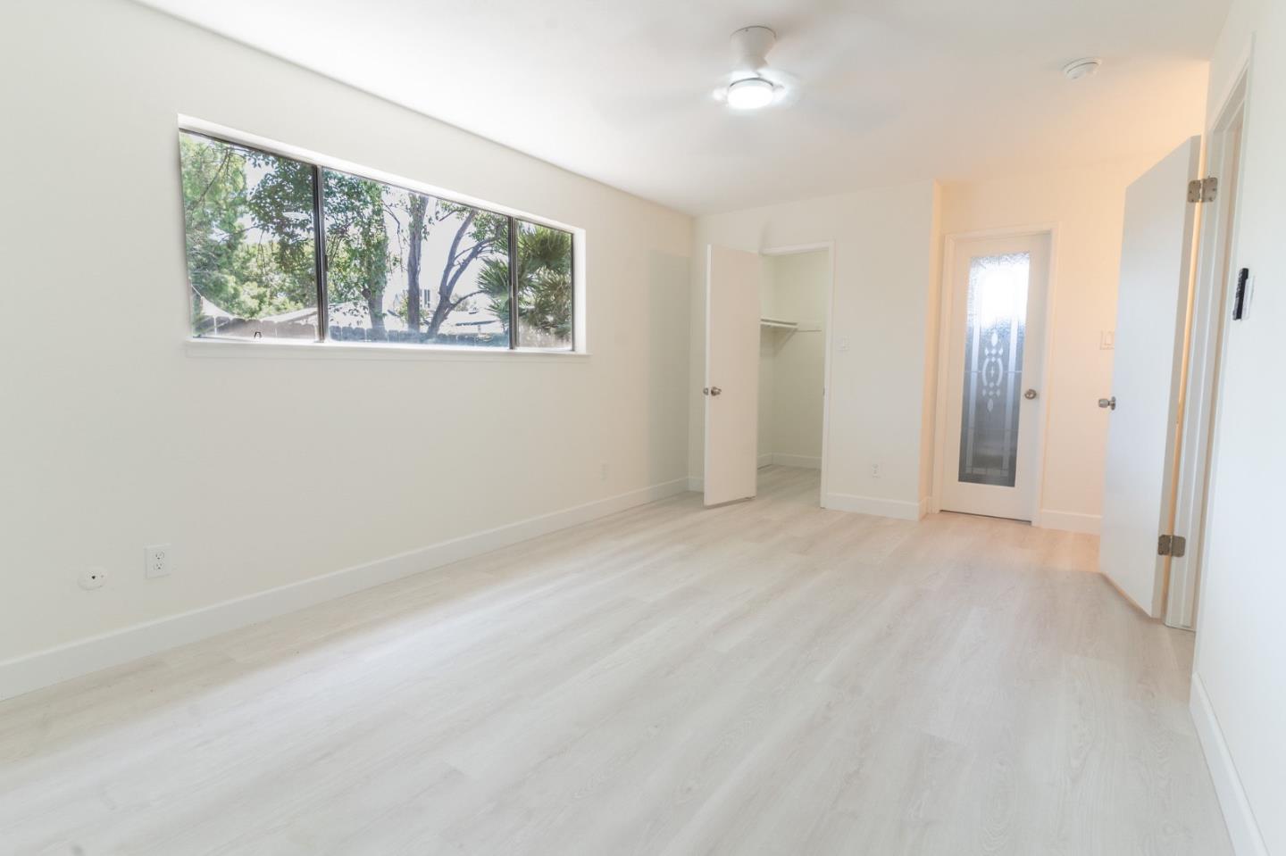 Detail Gallery Image 14 of 14 For 2457 W San Gabriel Ave, Fresno,  CA 93705 - 3 Beds | 2 Baths