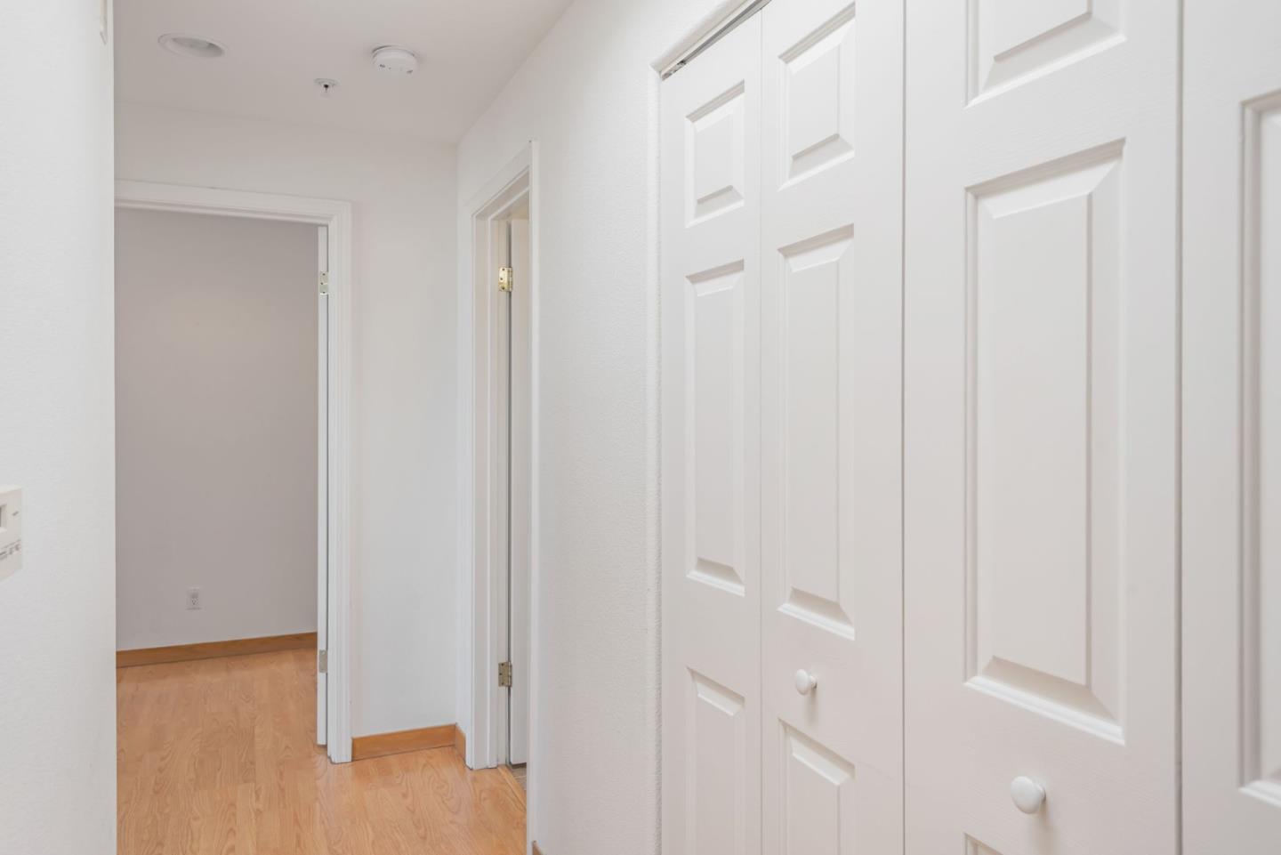 Detail Gallery Image 19 of 34 For 88 17th Ave #304,  San Mateo,  CA 94402 - 2 Beds | 2 Baths