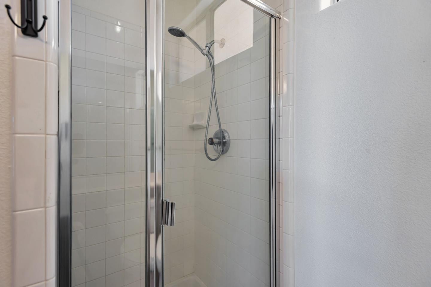 Detail Gallery Image 31 of 34 For 88 17th Ave #304,  San Mateo,  CA 94402 - 2 Beds | 2 Baths