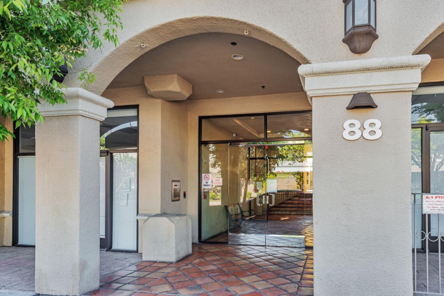 Detail Gallery Image 5 of 34 For 88 17th Ave #304,  San Mateo,  CA 94402 - 2 Beds | 2 Baths