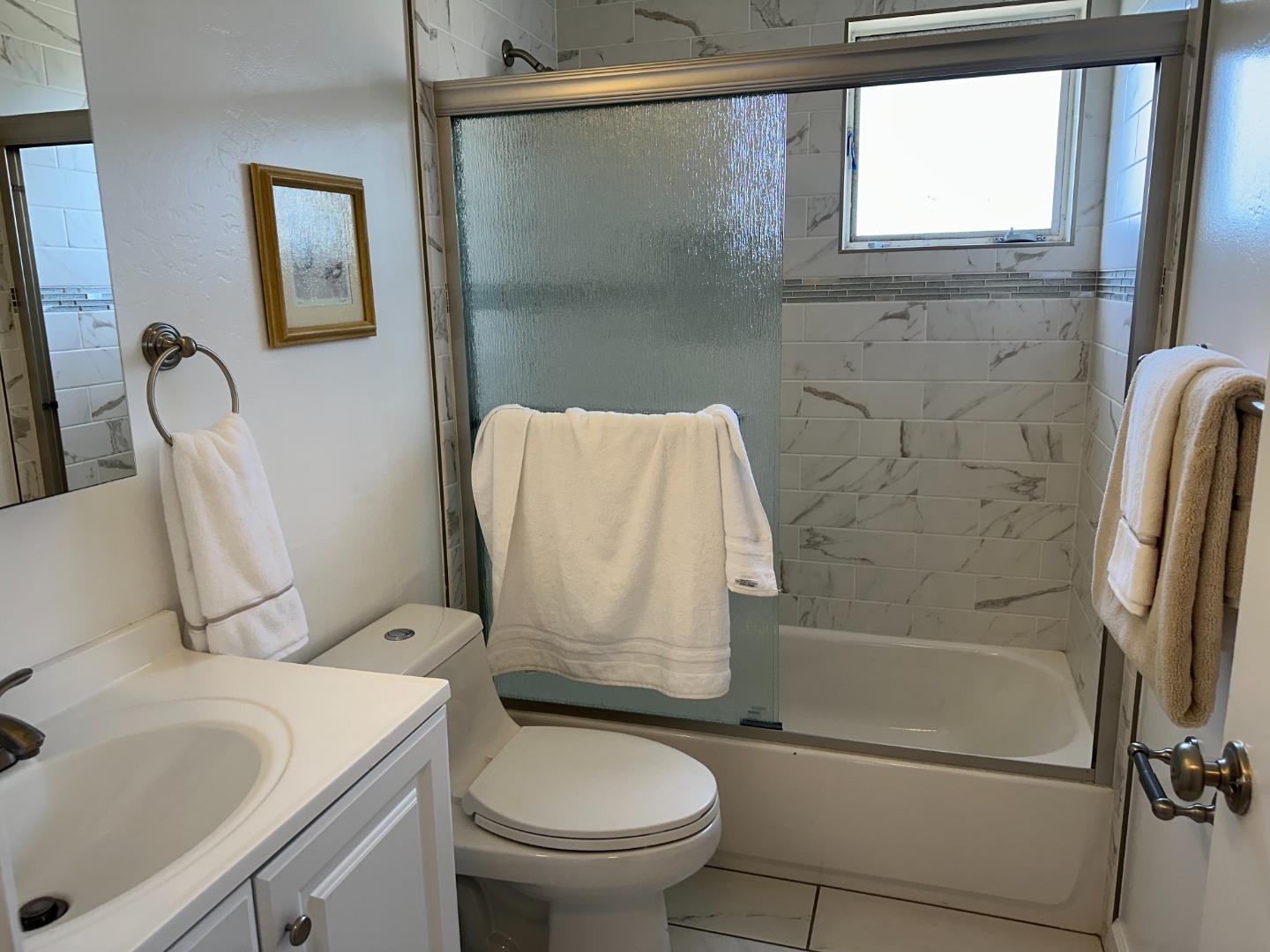 Detail Gallery Image 10 of 16 For 3320 Fasman Dr, San Bruno,  CA 94066 - 3 Beds | 2 Baths