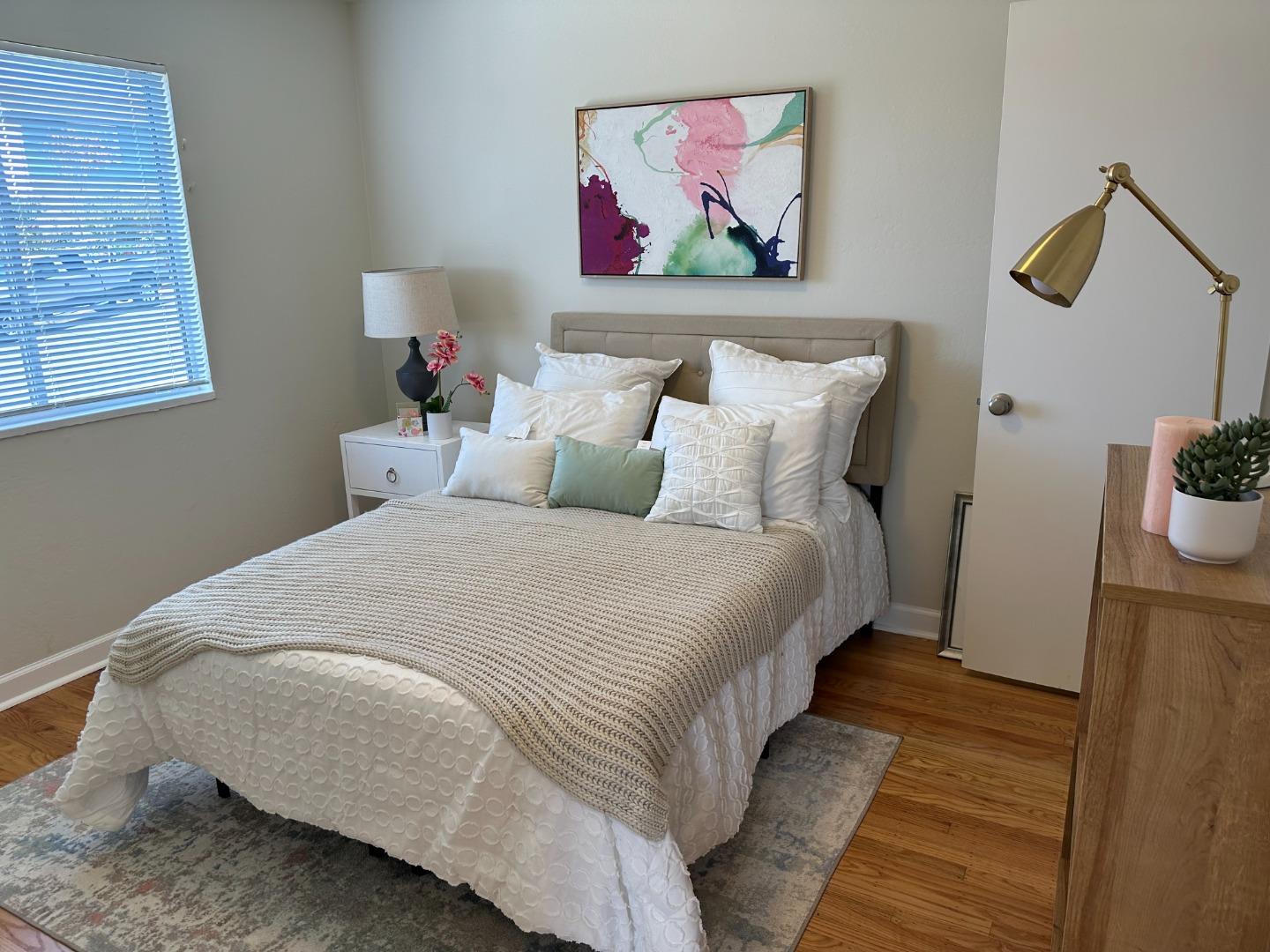 Detail Gallery Image 9 of 16 For 3320 Fasman Dr, San Bruno,  CA 94066 - 3 Beds | 2 Baths
