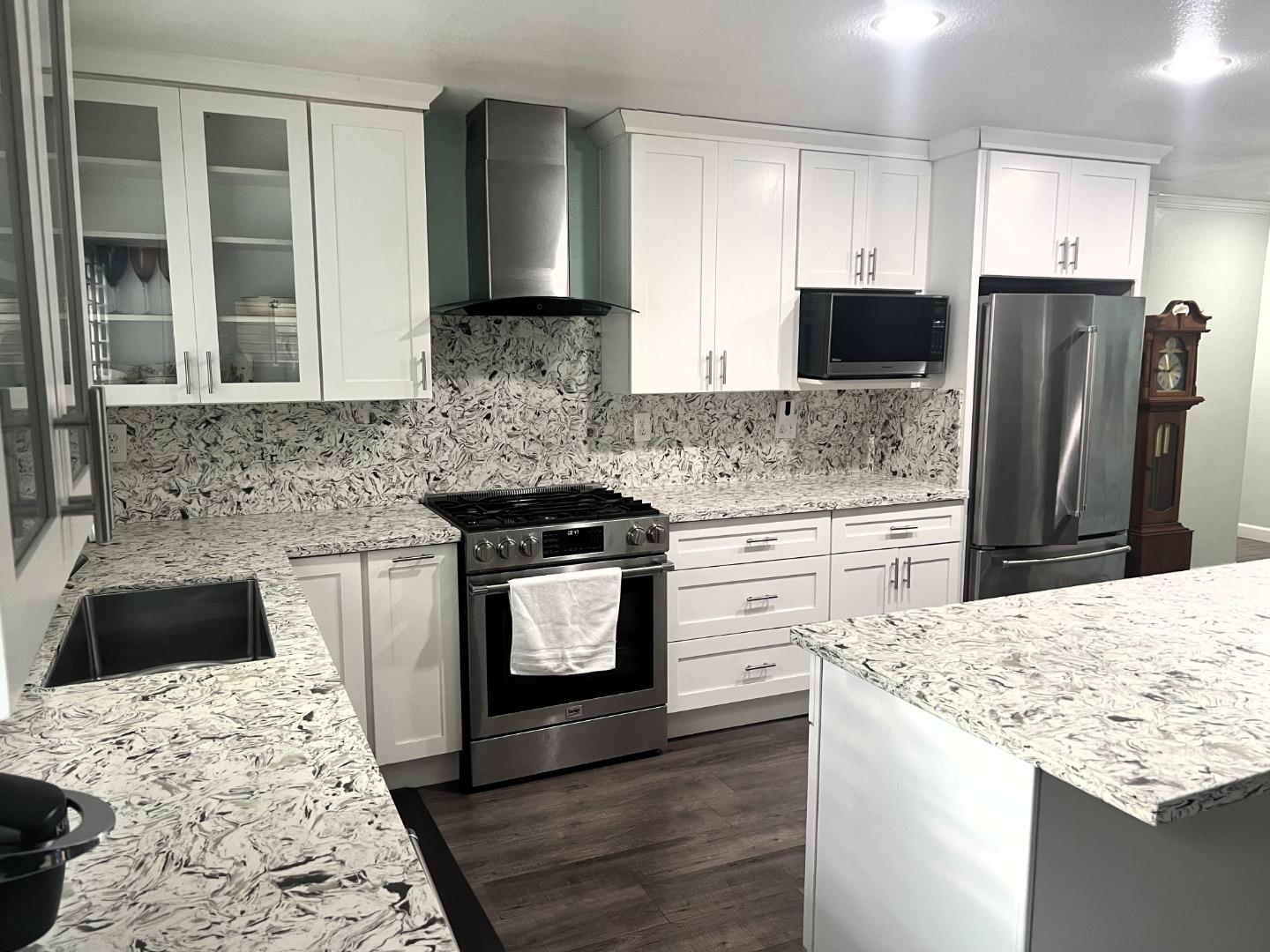 Detail Gallery Image 10 of 27 For 4629 Royal Forest Ct, San Jose,  CA 95136 - 4 Beds | 2 Baths