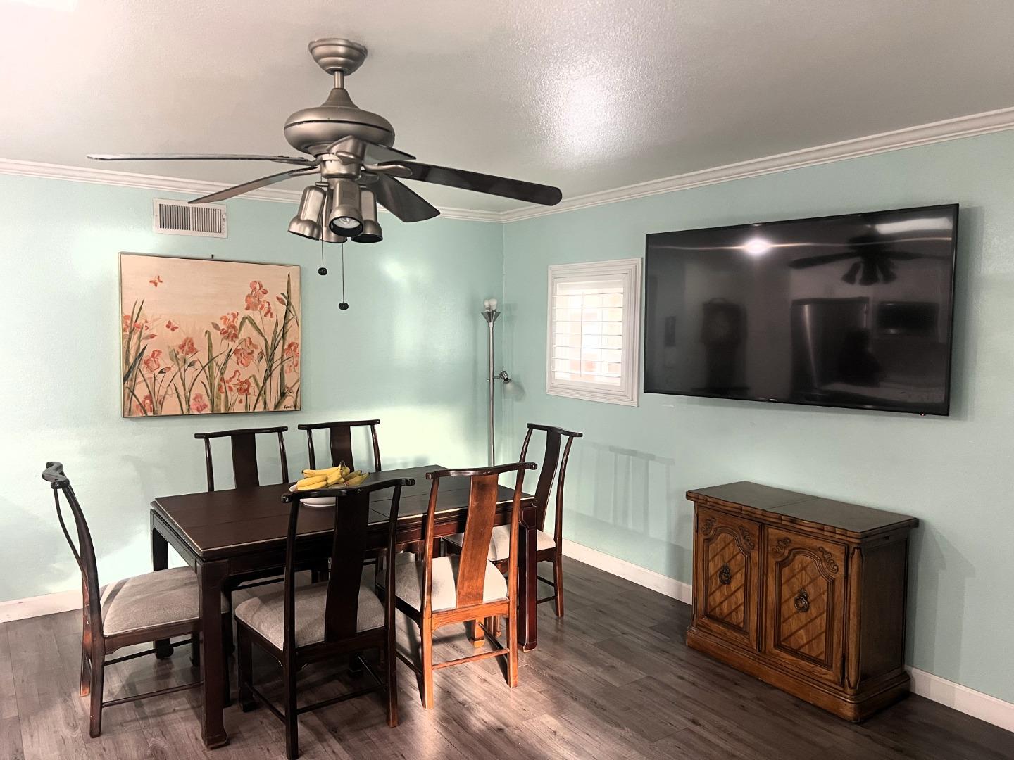 Detail Gallery Image 7 of 27 For 4629 Royal Forest Ct, San Jose,  CA 95136 - 4 Beds | 2 Baths