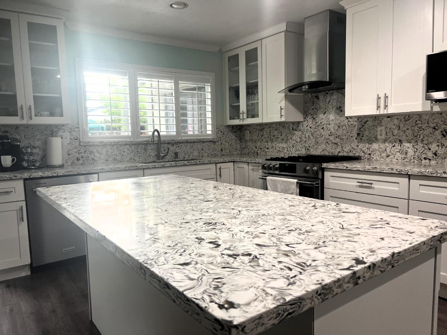 Detail Gallery Image 9 of 27 For 4629 Royal Forest Ct, San Jose,  CA 95136 - 4 Beds | 2 Baths