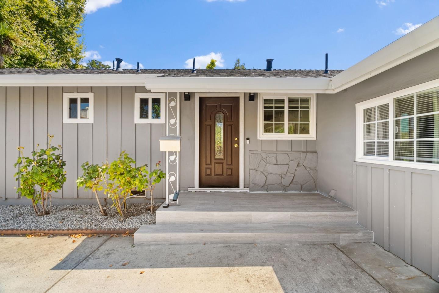 Detail Gallery Image 2 of 42 For 1488 Sunland Court, San Jose,  CA 95130 - 4 Beds | 2 Baths