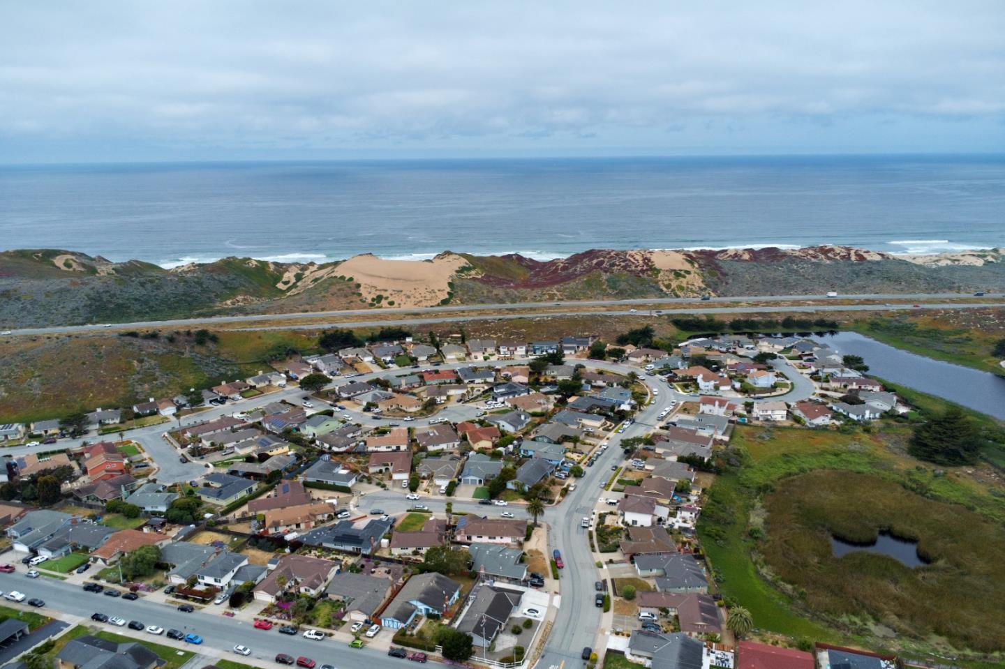 Detail Gallery Image 33 of 34 For 3095 Marina Dr #35,  Marina,  CA 93933 - 2 Beds | 2 Baths