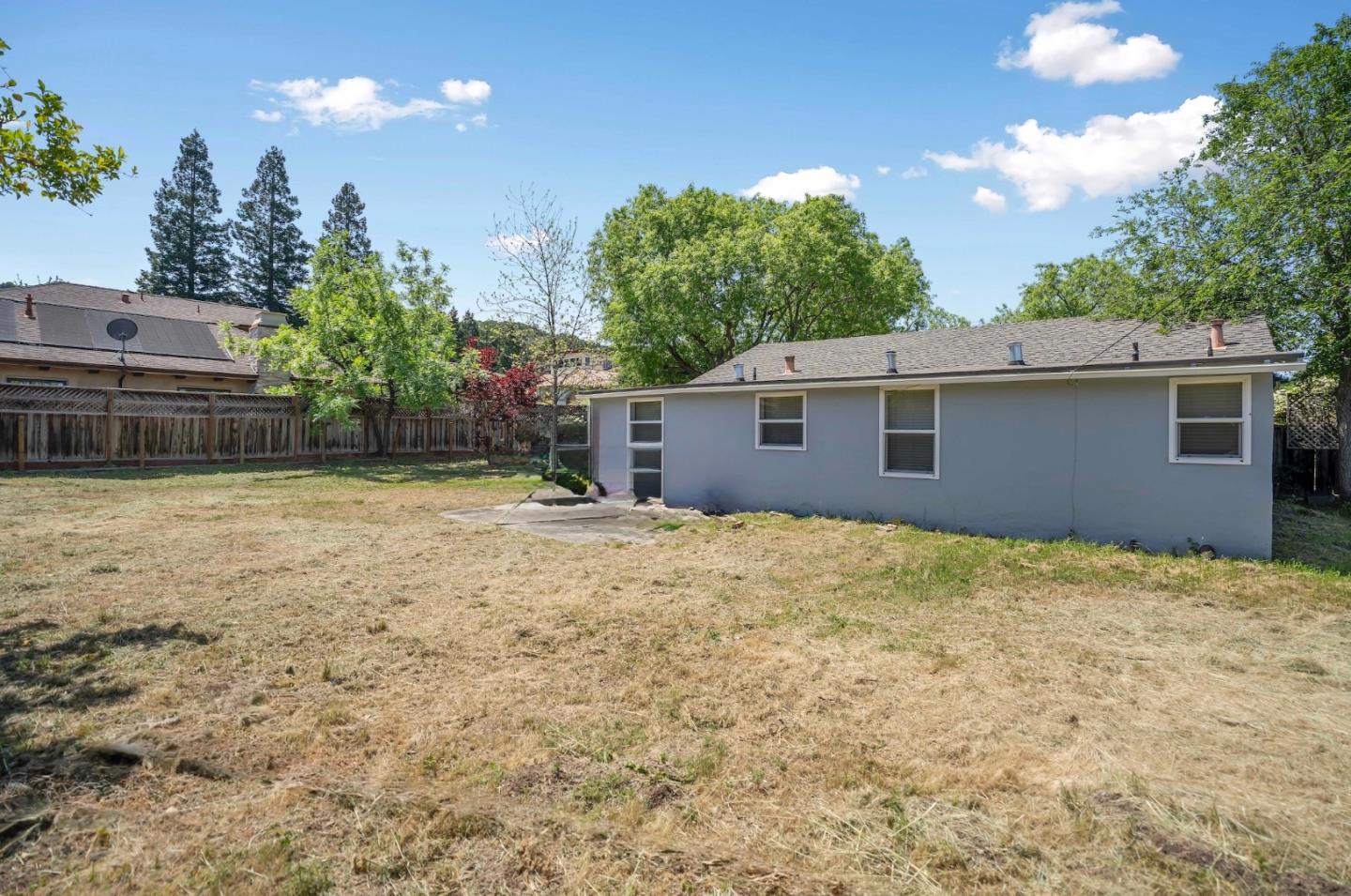 Detail Gallery Image 11 of 33 For 15910 Union Ave, Los Gatos,  CA 95032 - 2 Beds | 1/1 Baths