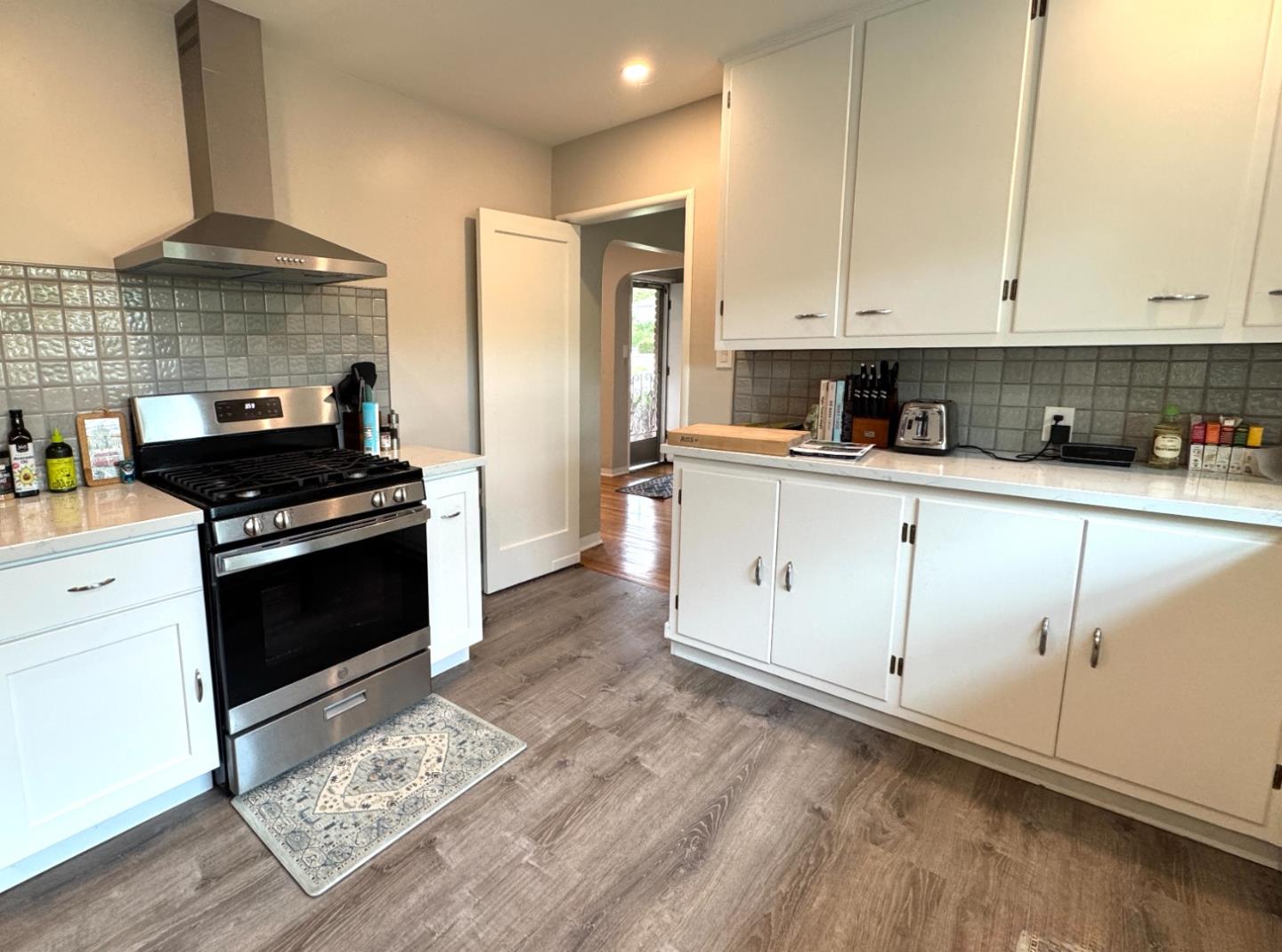 Detail Gallery Image 20 of 33 For 15910 Union Ave, Los Gatos,  CA 95032 - 2 Beds | 1/1 Baths