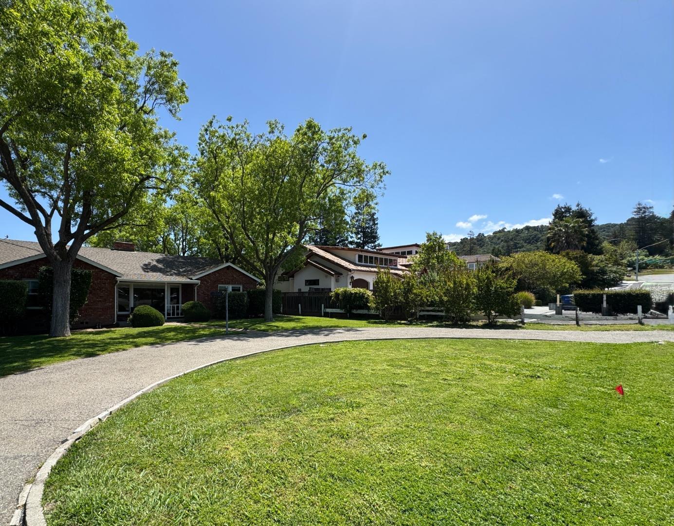 Detail Gallery Image 3 of 33 For 15910 Union Ave, Los Gatos,  CA 95032 - 2 Beds | 1/1 Baths