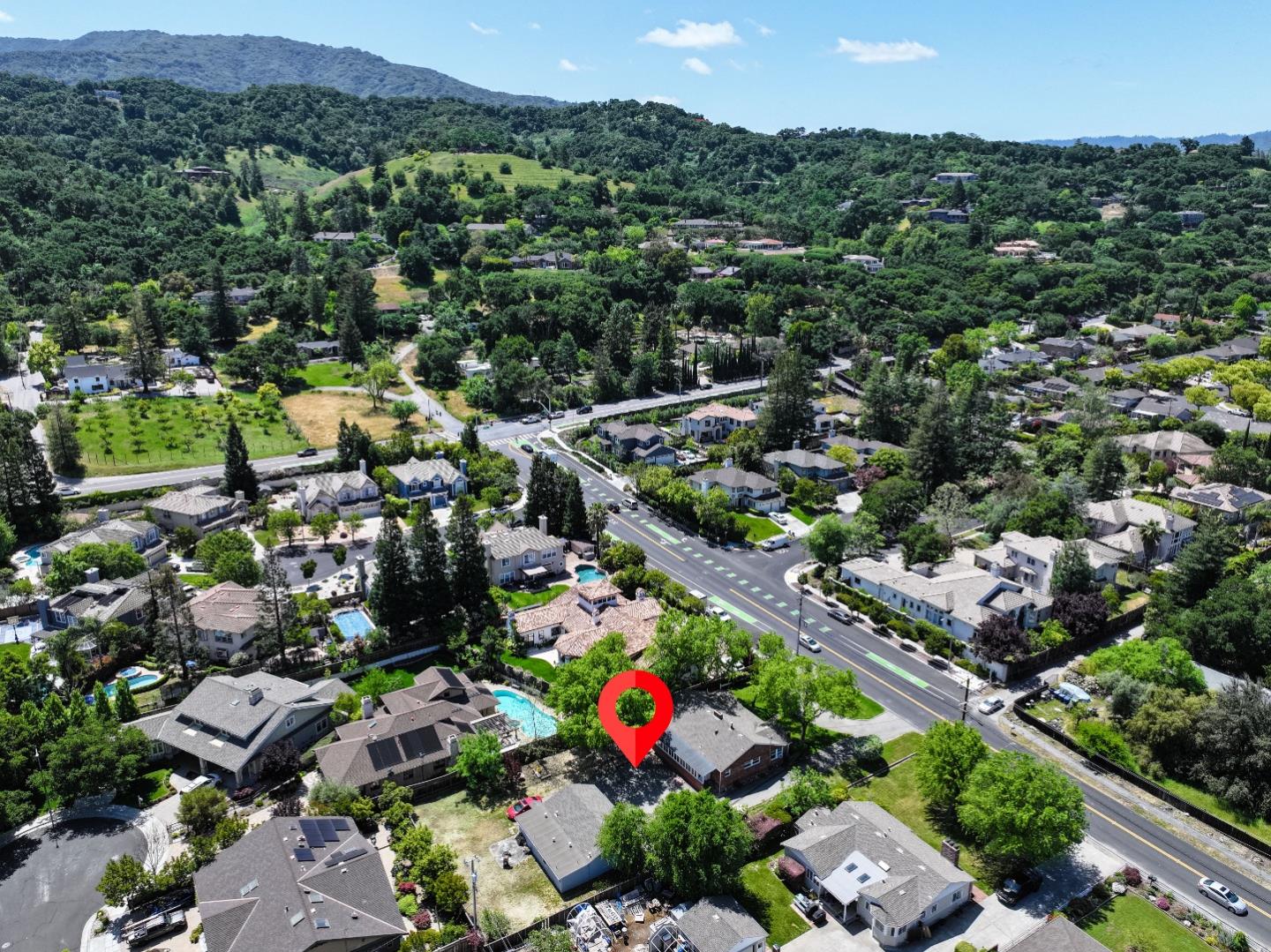 Detail Gallery Image 4 of 33 For 15910 Union Ave, Los Gatos,  CA 95032 - 2 Beds | 1/1 Baths