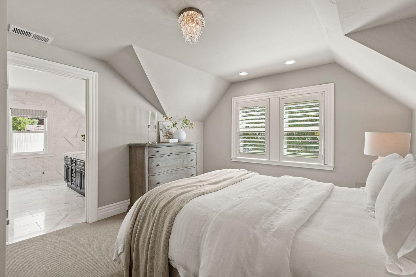 Detail Gallery Image 17 of 34 For 12 Bayview Ave, Los Gatos,  CA 95030 - 4 Beds | 3 Baths