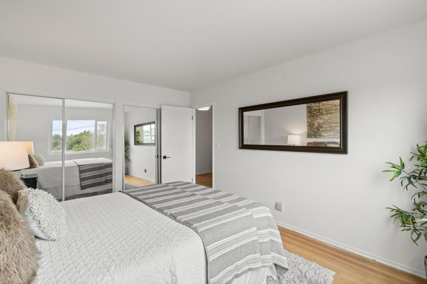 Detail Gallery Image 18 of 29 For 1032 Tahoe Dr, Belmont,  CA 94002 - 3 Beds | 2 Baths