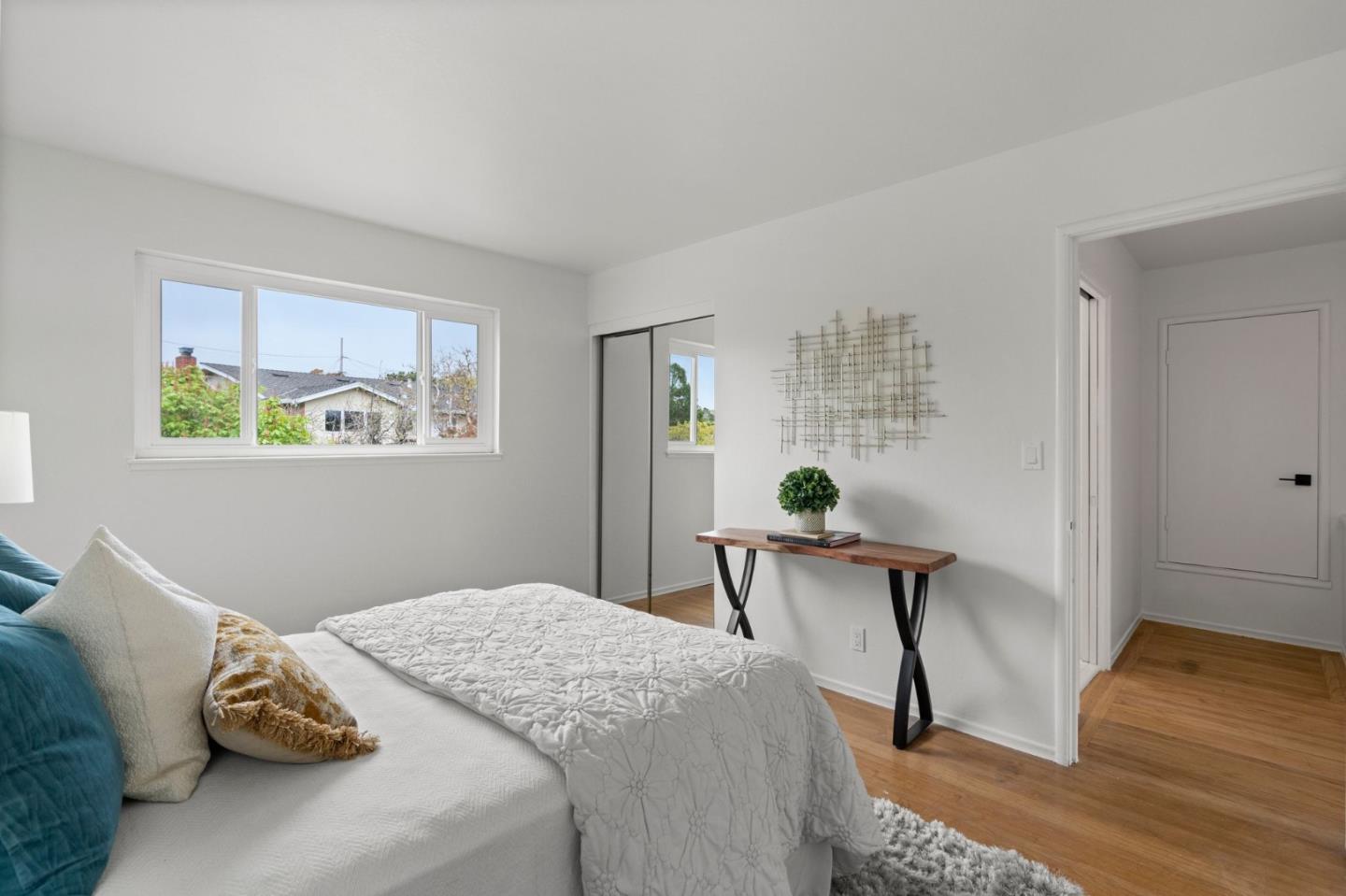 Detail Gallery Image 22 of 29 For 1032 Tahoe Dr, Belmont,  CA 94002 - 3 Beds | 2 Baths