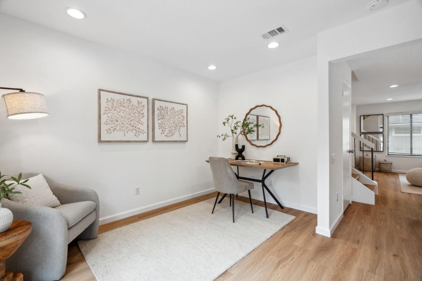 Detail Gallery Image 16 of 44 For 4922 Pony Pass Cir, San Jose,  CA 95136 - 3 Beds | 2/1 Baths