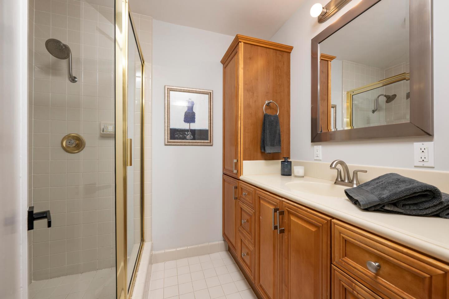 Detail Gallery Image 13 of 20 For 1903 Madison Ave, Redwood City,  CA 94061 - 3 Beds | 2 Baths
