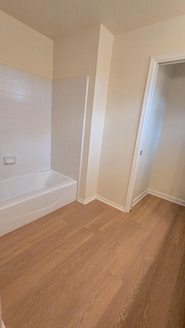 Detail Gallery Image 17 of 21 For 326 Morse Ct, Marina,  CA 93933 - 3 Beds | 3 Baths