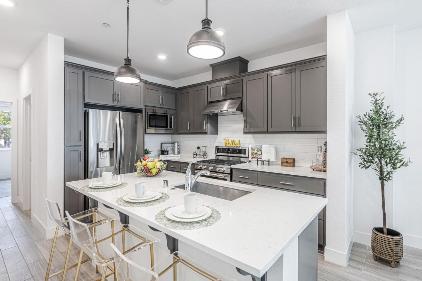 Detail Gallery Image 12 of 45 For 37396 Sequoia Rd, Fremont,  CA 94536 - 4 Beds | 4 Baths