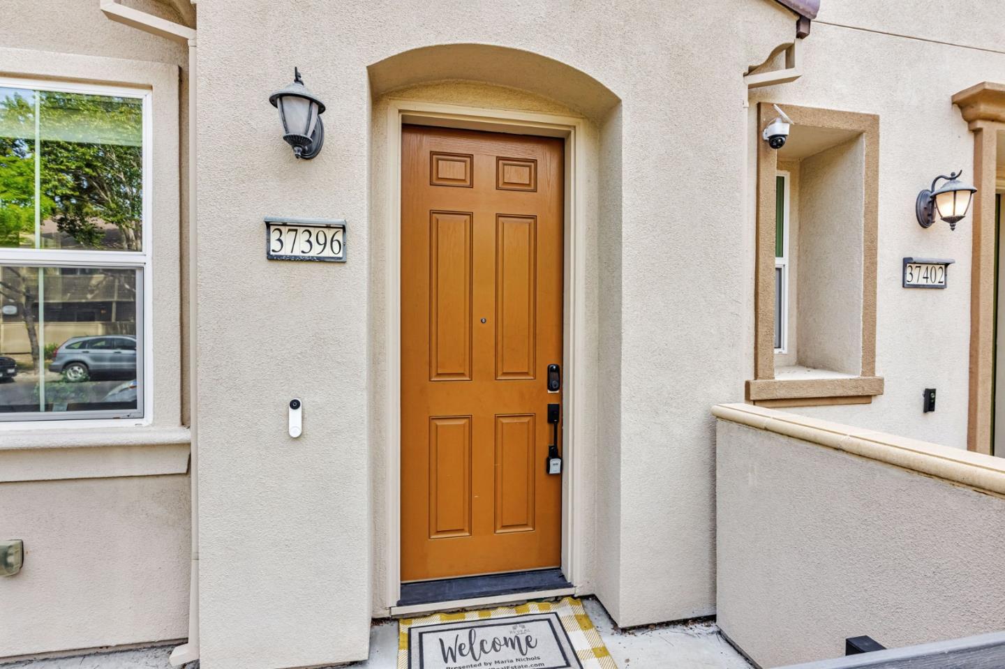 Detail Gallery Image 4 of 45 For 37396 Sequoia Rd, Fremont,  CA 94536 - 4 Beds | 4 Baths