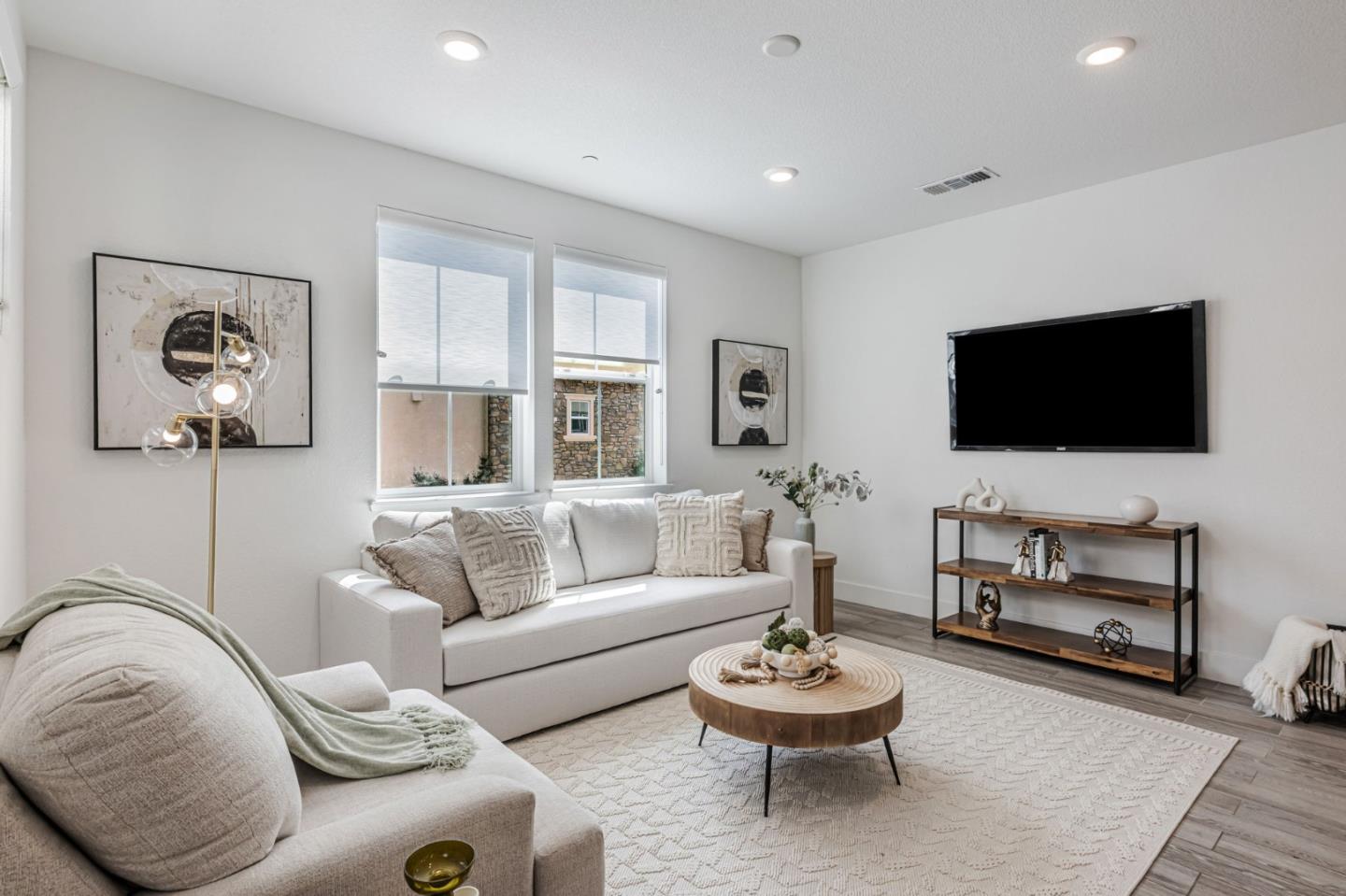 Detail Gallery Image 8 of 45 For 37396 Sequoia Rd, Fremont,  CA 94536 - 4 Beds | 4 Baths