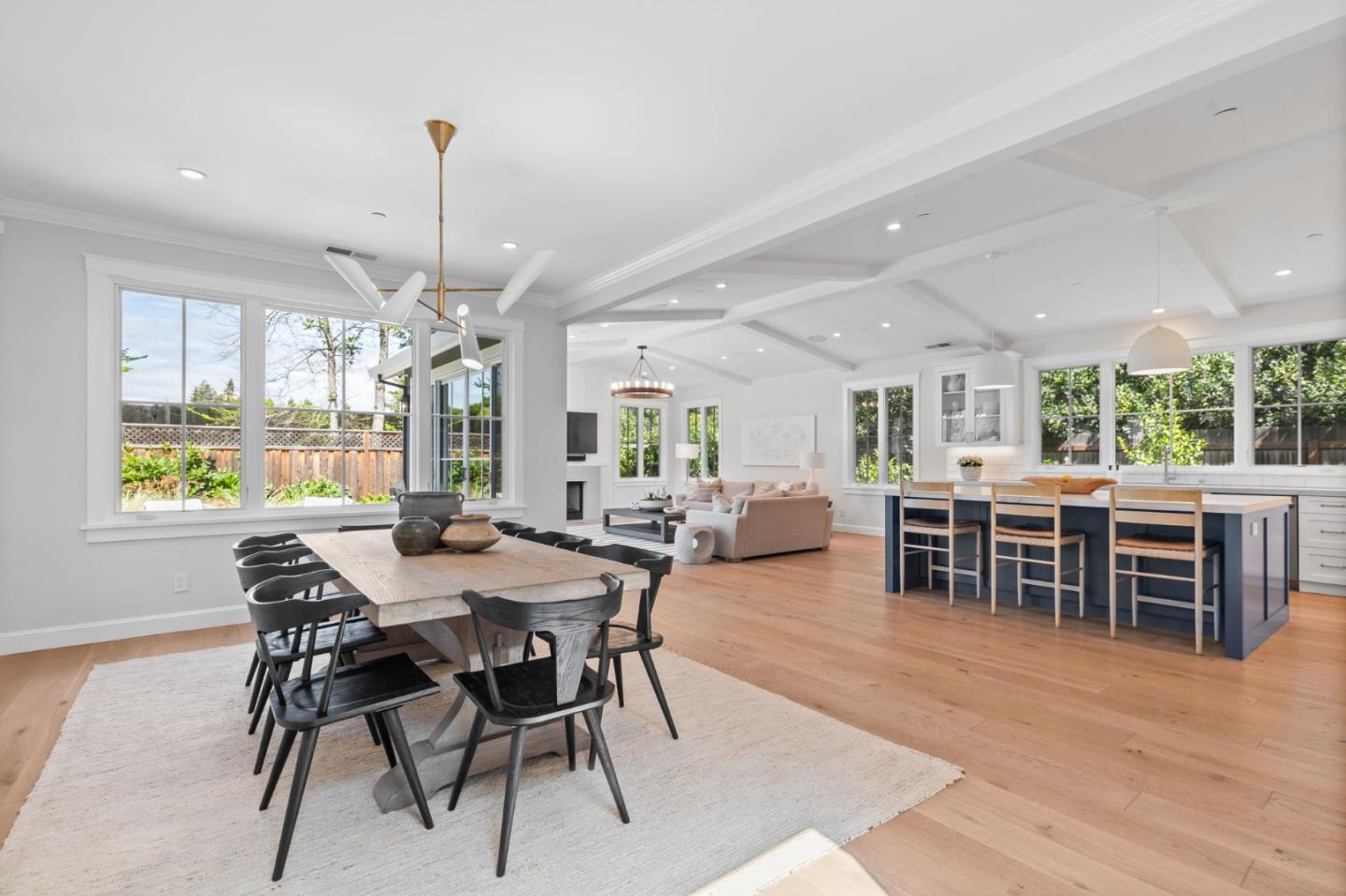 Detail Gallery Image 6 of 27 For 378 Felton Dr, Menlo Park,  CA 94025 - 4 Beds | 3 Baths