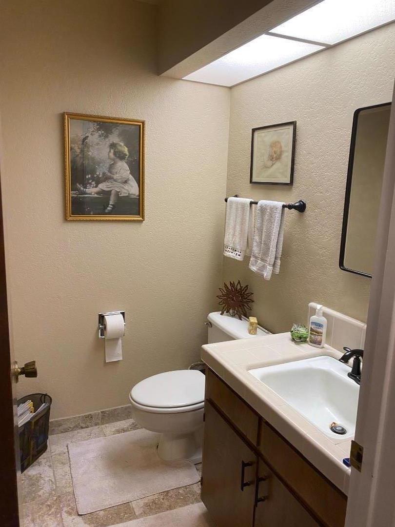 Detail Gallery Image 17 of 44 For 270 Joes Ln, Hollister,  CA 95023 - 2 Beds | 2/1 Baths