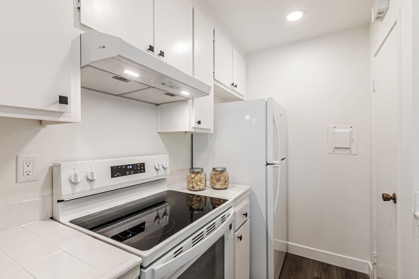 Detail Gallery Image 15 of 28 For 4643 Capay Dr #3,  San Jose,  CA 95118 - 2 Beds | 1 Baths