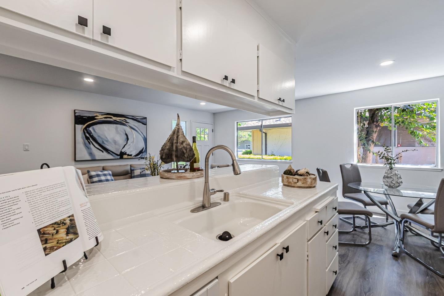 Detail Gallery Image 8 of 28 For 4643 Capay Dr #3,  San Jose,  CA 95118 - 2 Beds | 1 Baths