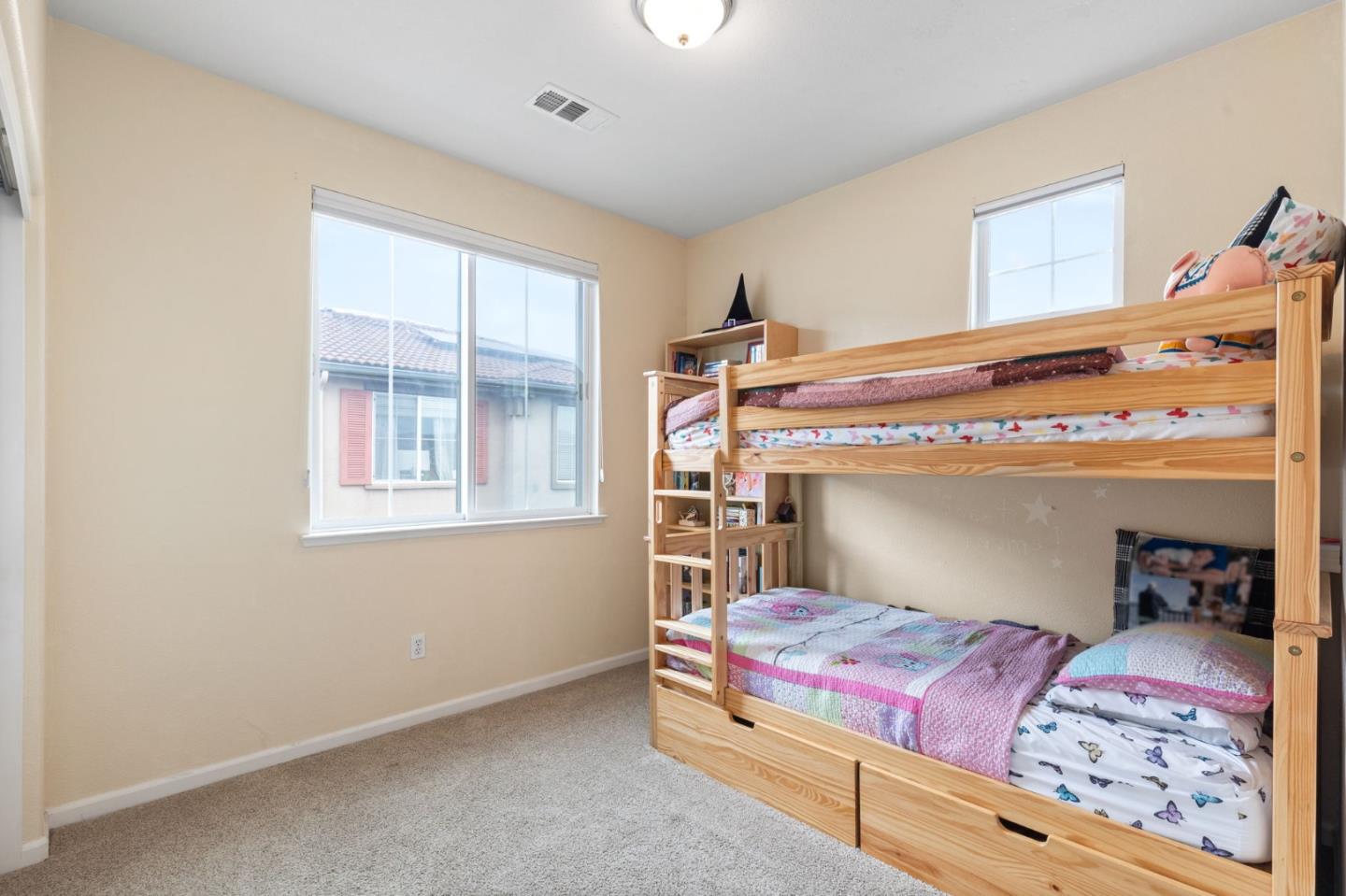Detail Gallery Image 11 of 16 For 632 Moss Way, Hayward,  CA 94541 - 4 Beds | 2/2 Baths