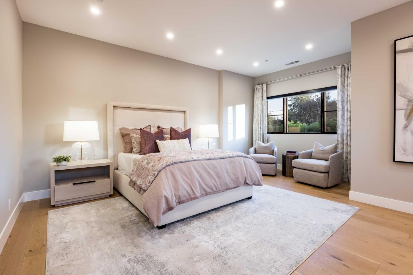 Detail Gallery Image 22 of 37 For 35 Hesketh Dr, Menlo Park,  CA 94025 - 5 Beds | 5/2 Baths