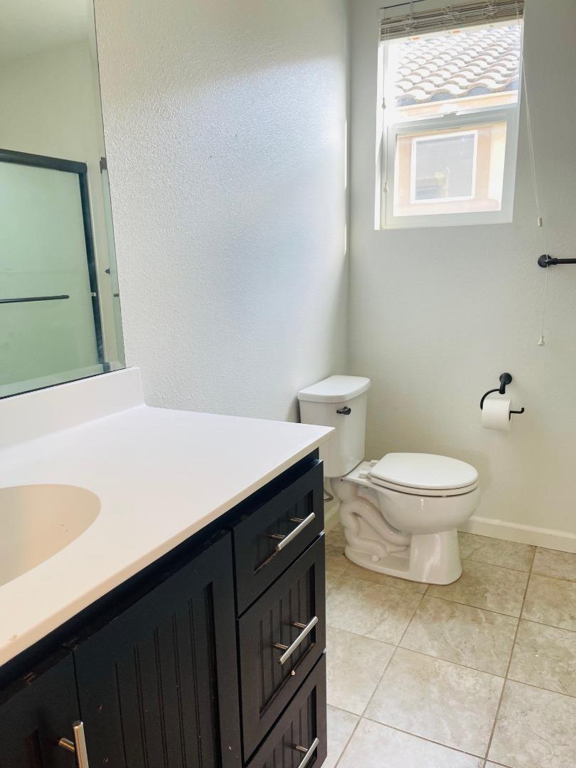 Detail Gallery Image 15 of 18 For 74 Caspian Way, Gilroy,  CA 95020 - 3 Beds | 2 Baths