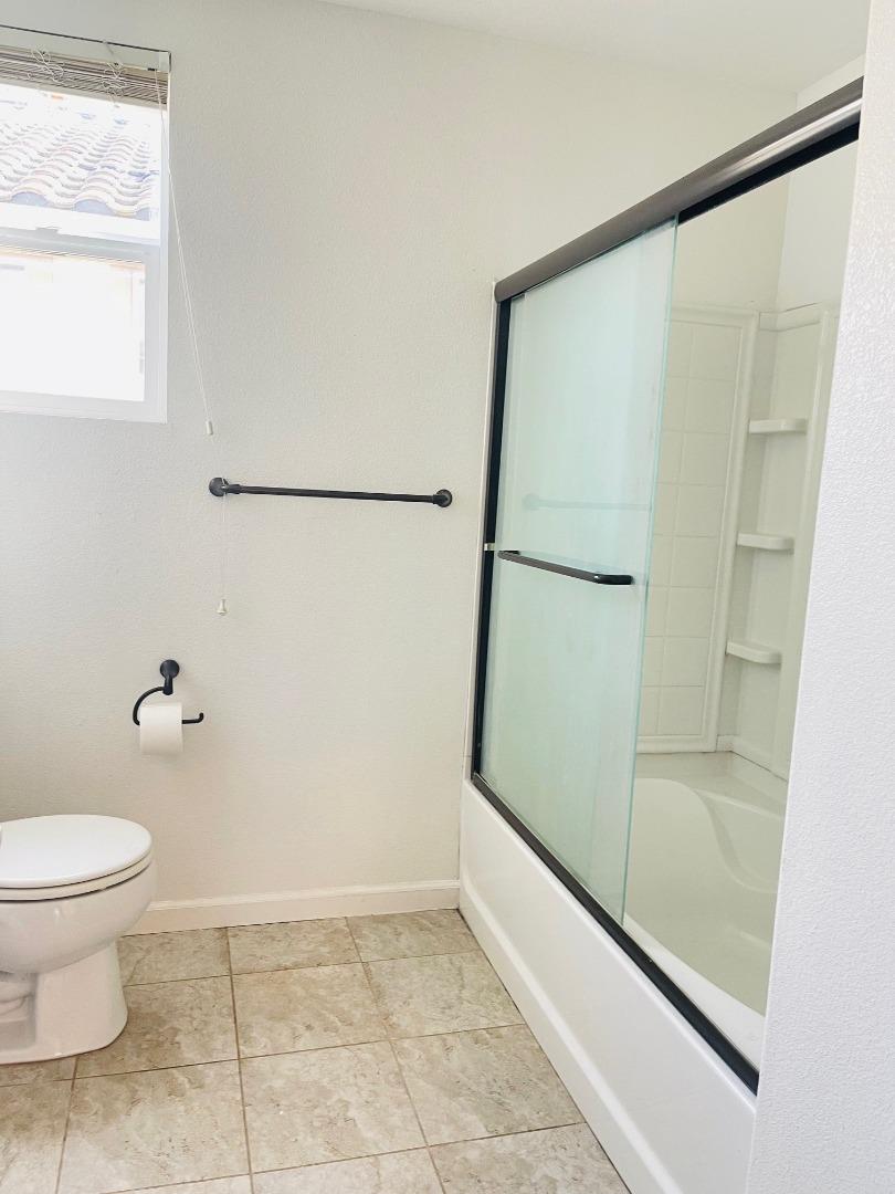 Detail Gallery Image 16 of 18 For 74 Caspian Way, Gilroy,  CA 95020 - 3 Beds | 2 Baths