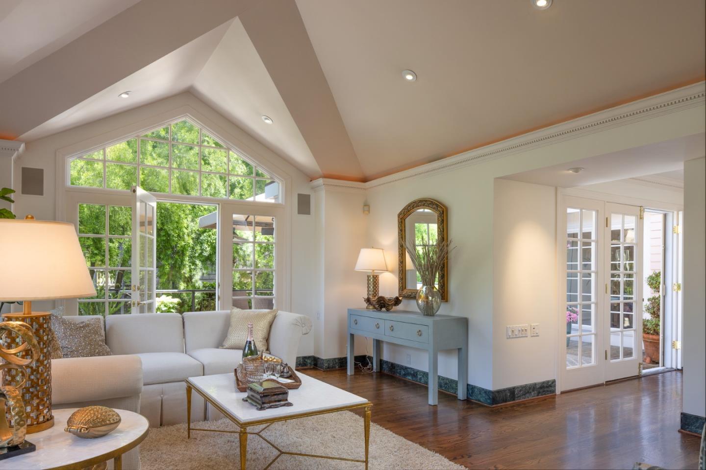 Detail Gallery Image 10 of 30 For 0 Forest 5 Sw of 7th Ave, Carmel,  CA 93921 - 4 Beds | 3 Baths