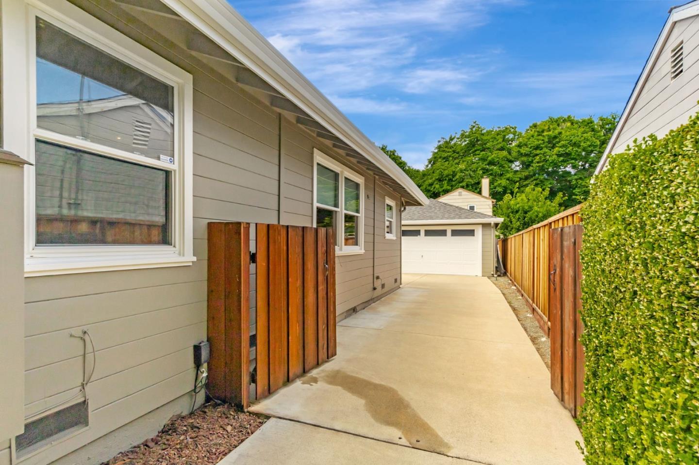 Detail Gallery Image 42 of 53 For 1663 Cross Way, San Jose,  CA 95125 - 4 Beds | 3 Baths